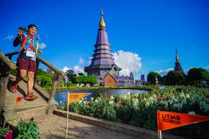 BIB: 4542
                            <button type="button" onclick="openModal(19235673)" class="btn btn-primary btn-sm float-right btn-popup" data-toggle="modal" data-target=".modal-high-quality">
                        <i class="fas fa-shopping-cart"></i> Add to Cart
                    </button>
                                            <button type="button" onclick="isThisMe(19235673, true)" class="btn btn-success btn-sm float-right btn-popup btn-isme hidden" data-toggle="tooltip" data-placement="bottom" title="นี่คือรูปของคุณใช่ไหม คลิกที่นี่เพื่อเอาเข้าอัลบั้ม">
                        <i class="fas fa-plus"></i> Add to album
                    </button>
                    <button type="button" onclick="isThisMe(19235673, false)" class="btn btn-warning btn-sm float-right btn-popup btn-isnotme hidden">
                        <i class="fas fa-ban"></i> Remove from album
                    </button>